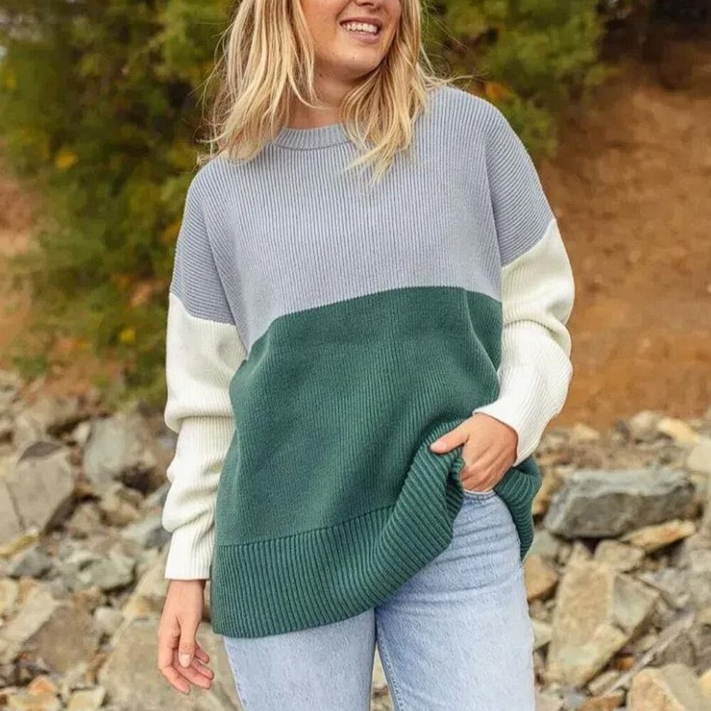 PASSENGER Women's Gondwana Organic Oversized Knitted Sweater Size XL